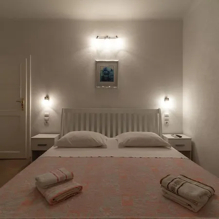 Feme Gostinjska kuća 3*