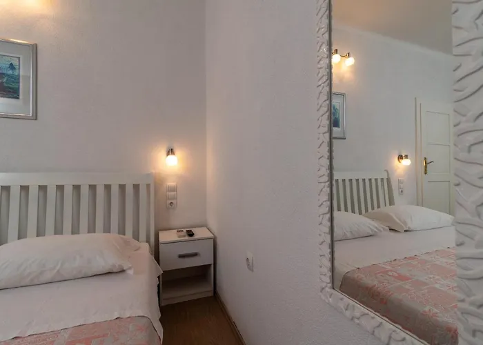 Feme 招待所 特罗吉尔